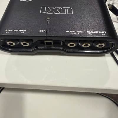 Line 6 POD Studio UX1 USB Audio Interface - Black image 1