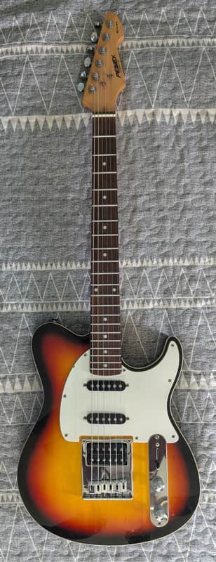 2000's Peavey Generation EXP Electric guitar (SSH) in Sunburst image 1