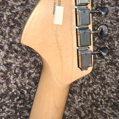 2020 Fender American Performer Stratocaster HSS with Rosewood Fretboard 3-Tone Sunburst | s-1 switch HSS electric guitar made in the usa Hardshell case image 9