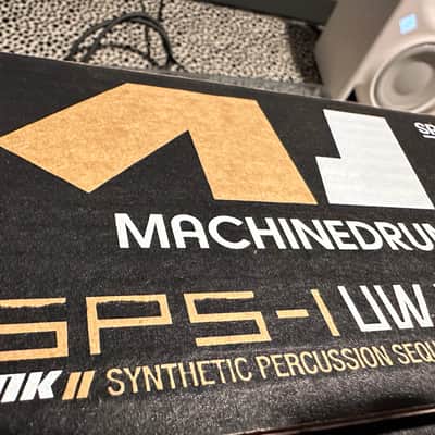 Elektron Machinedrum SPS-1UW+ MKII 2010s - Silver image 20