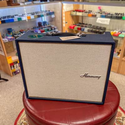 Harmony H620 20w Navy/White Tube Combo Guitar Amp image 1
