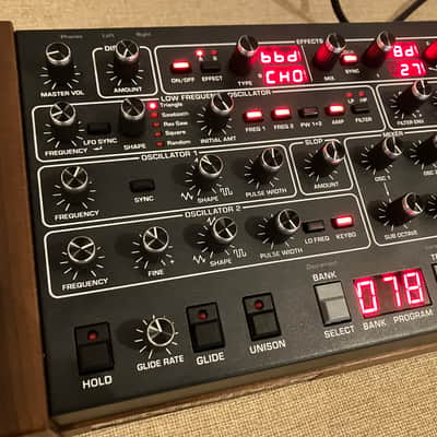 Sequential Prophet-6 Desktop 6-Voice Polyphonic Synthesizer 2018 - 2020 - Black with Wood Sides image 2