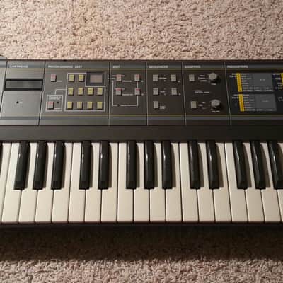 Siel DK 70 8 voice paraphonic synth image 1