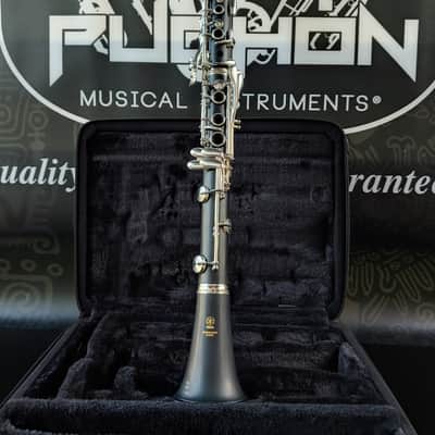 Yamaha YCL-255 Silver Plated Keys Bb Clarinet- Student image 2