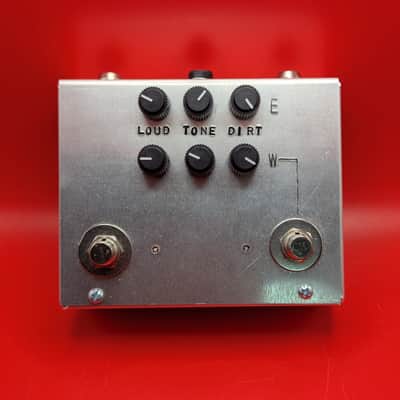 Discordance Electric  Double Muffin Elk Sustainar War Fuzz Muff image 1