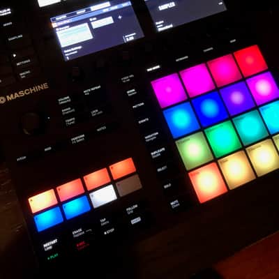 Native Instruments Maschine MKIII Groove Production Control Surface image 3