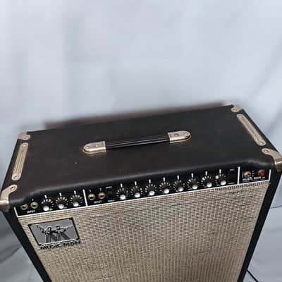 Music Man 410-HD One Thirty 2-Channel 130-Watt 4x10" Guitar Combo 1974 - 1979 - Black image 9