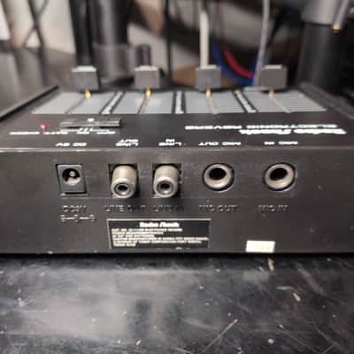 Realistic Radio Shack Analog Overdrive 32-1110 BBD Electronic Reverb - Black image 9