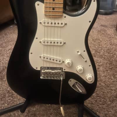 Fender Player Stratocaster - Black image 1