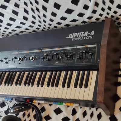 Roland Jupiter 4 early BA662, restored,midi in out true image 16