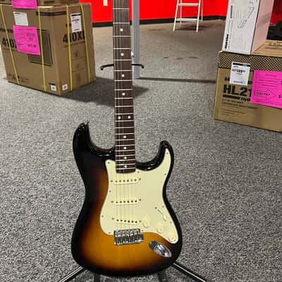 Fender Kenny Wayne Shepherd Signature Stratocaster 2011 - 3 Color Sunburst image 2