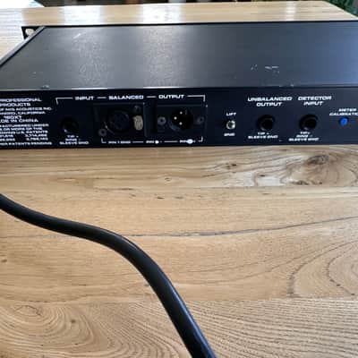 dbx 160XT Compressor / Limiter 2000s - Black image 3