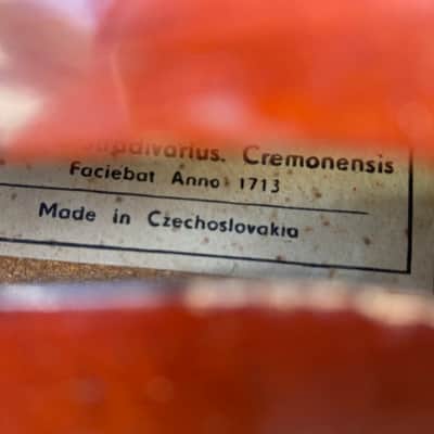 Antonius Stradivarius Cremonensis Faciebat Anno 1713 made in Czechoslovakia Violin burst image 7