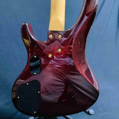 Washburn KW-1250 Kip Winger Signature Model Electric Bass Guitar
