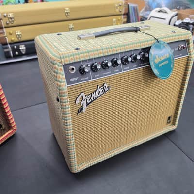 Fender Super Champ X2 2-Channel 15-Watt 1x10" Custom Green image 14
