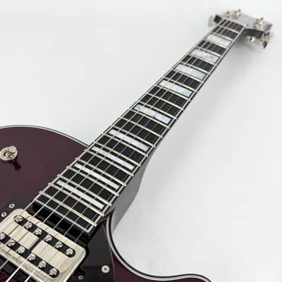 2026 Gretsch Nigel Hendroff Penguin G6134TFM-NH - Dark Cherry Metallic Flame image 9