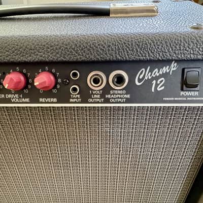 Fender Champ 12 (Red Knob) 1990 image 4