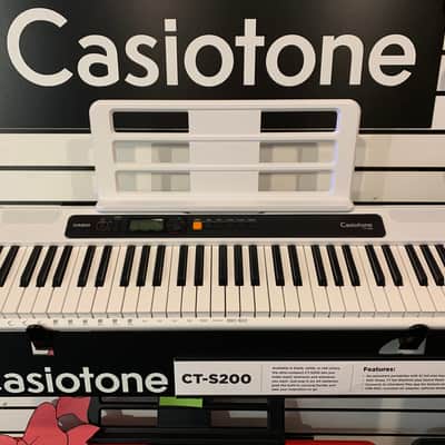 Casio Casiotone CT-S200 Keyboard White image 1