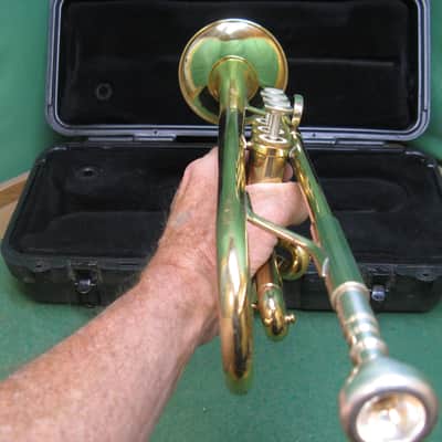 Bach 1530 Trumpet - Reconditioned - Original Case & 7C MP image 15