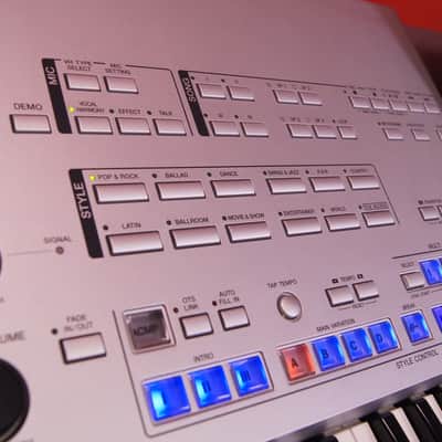 Yamaha Tyros 4 XL (used) image 7