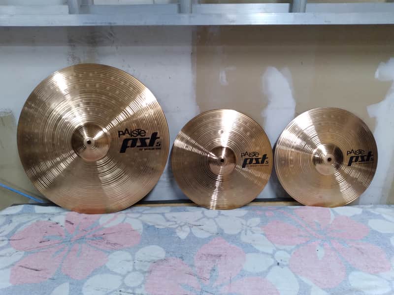 Paiste PST5 14" hi-hats & 20" Ride Cymbal image 1