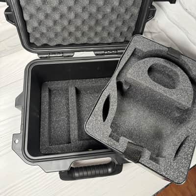 Audeze Case for Headphones image 6