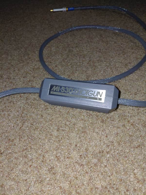 MIT (Musiical Interface Technologies  MI-330 audio cable image 1