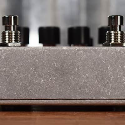 Electro-Harmonix EHX Attack Decay Tape Reverse Simulator Guitar Effect Pedal image 3