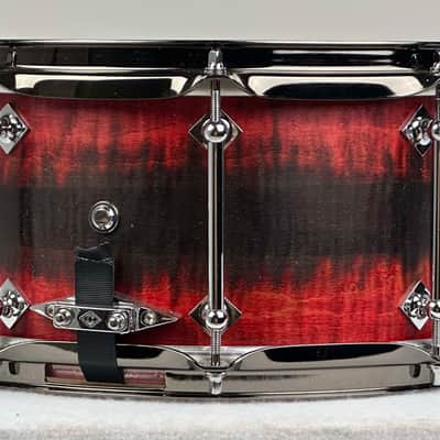 Craviotto 6.5x14" Private Reserve Solid Curly Maple Snare Drum - 2023 Red/Black Satin Duco Fade image 5
