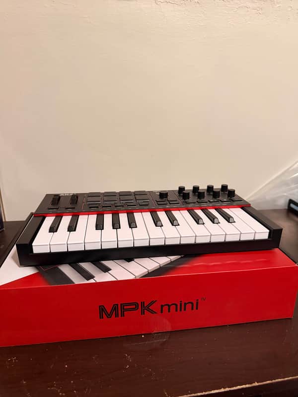 Akai MPK Mini MKIV 25-Key MIDI Controller 2026 - Present - Black image 1