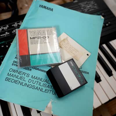 Yamaha DX7 II-FD Synthesizer image 5