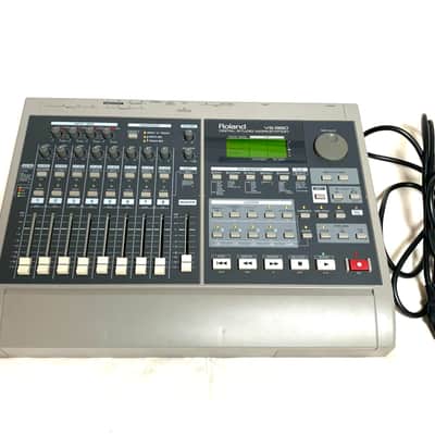 Roland VS-880 Digital Studio Workstation 1996 - 1998 - Gray /Changed to SD card image 1