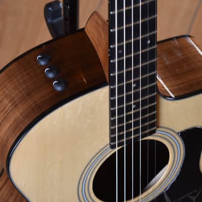Taylor 114CE Special Edition Walnut/Sitka Gloss image 5