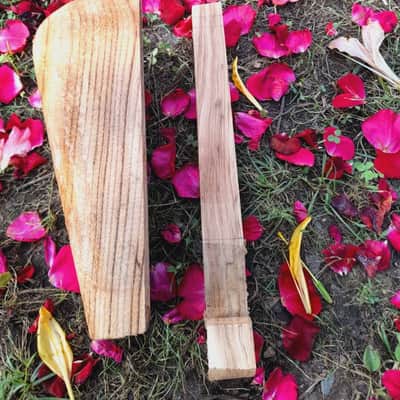 Georgian folk music instrument Panduri | String instrument Panduri | ფანდური | Fanduri image 15