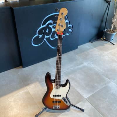Fender American Standard Jazz Bass with Rosewood Fretboard 1998 - 2000 - 3-Color Sunburst image 1
