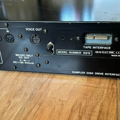 Akai S612 MIDI Digital Sampler 1985 - Black image 6