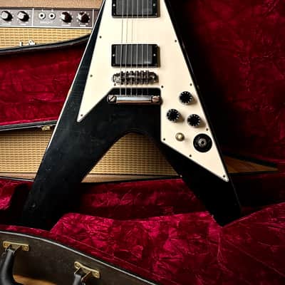 2012 Gibson Custom Shop Kirk Hammett Signature Flying V Aged image 3