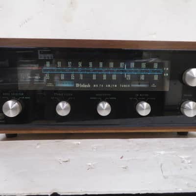 McIntosh MR74 Stereo tuner mid 1970's - Glass and black image 3
