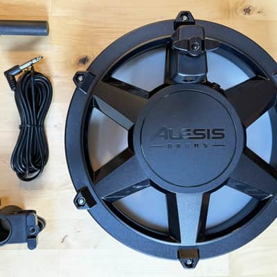 NEW Alesis Nitro Max 10 Inch Dual-Zone Mesh Pad Pack- 10" Drum,Clamp,Cable-Snare image 2