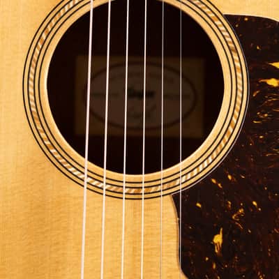 Taylor Academy 10e Dreadnought Acoustic/Electric Guitar with Gig Bag image 12