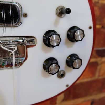 Rickenbacker 450/12 1979 - FireGlo image 5