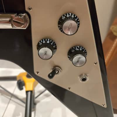 Gibson Flying V 2018 - Aged Cherry image 6