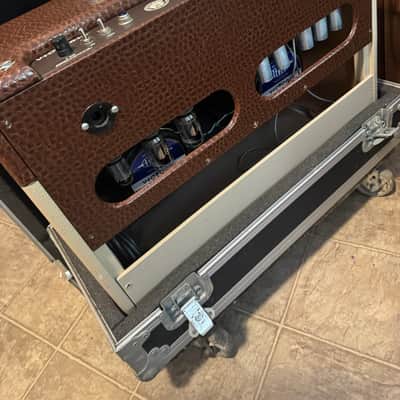 Victoria Golden Melody 2x12 Combo with Roadcase - Reverb & Harmonic Tremolo (Reverberato) image 3
