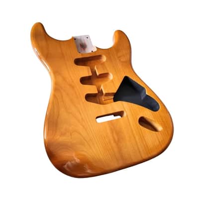 Stratocaster Body Alder 3Pcs, Natural Poly Gloss Finish image 2