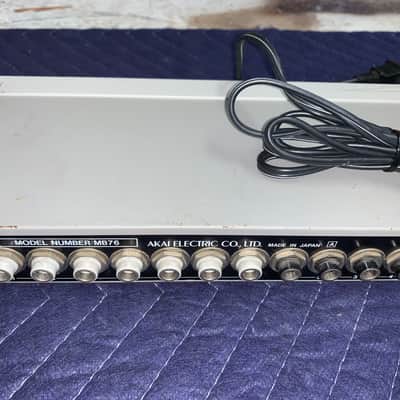 Akai MB-75 image 7