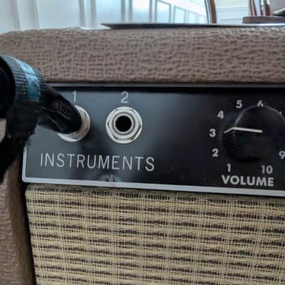 Fender Chris Stapleton Signature '62 Princeton 1x12" 12-Watt Guitar Combo 2019 - Present - Brown Vinyl with Wheat Grille Cloth image 3