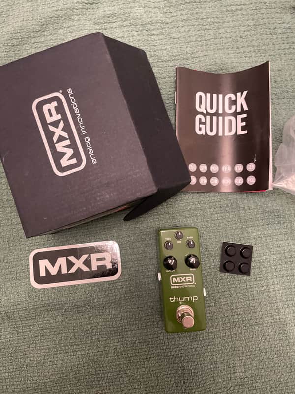 MXR M281 Thump Bass Preamp
