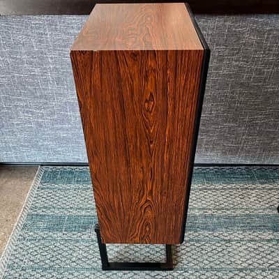 Polk Audio Monitor 10A Speakers w/ stands image 13