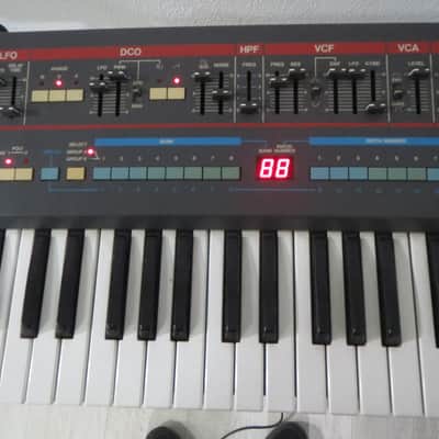 Roland Juno-106 just serviced, with original voices and fully working image 5