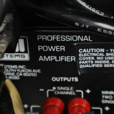 BGW Model 550 Professional Power Amplifier w/ SKB Road Case image 10